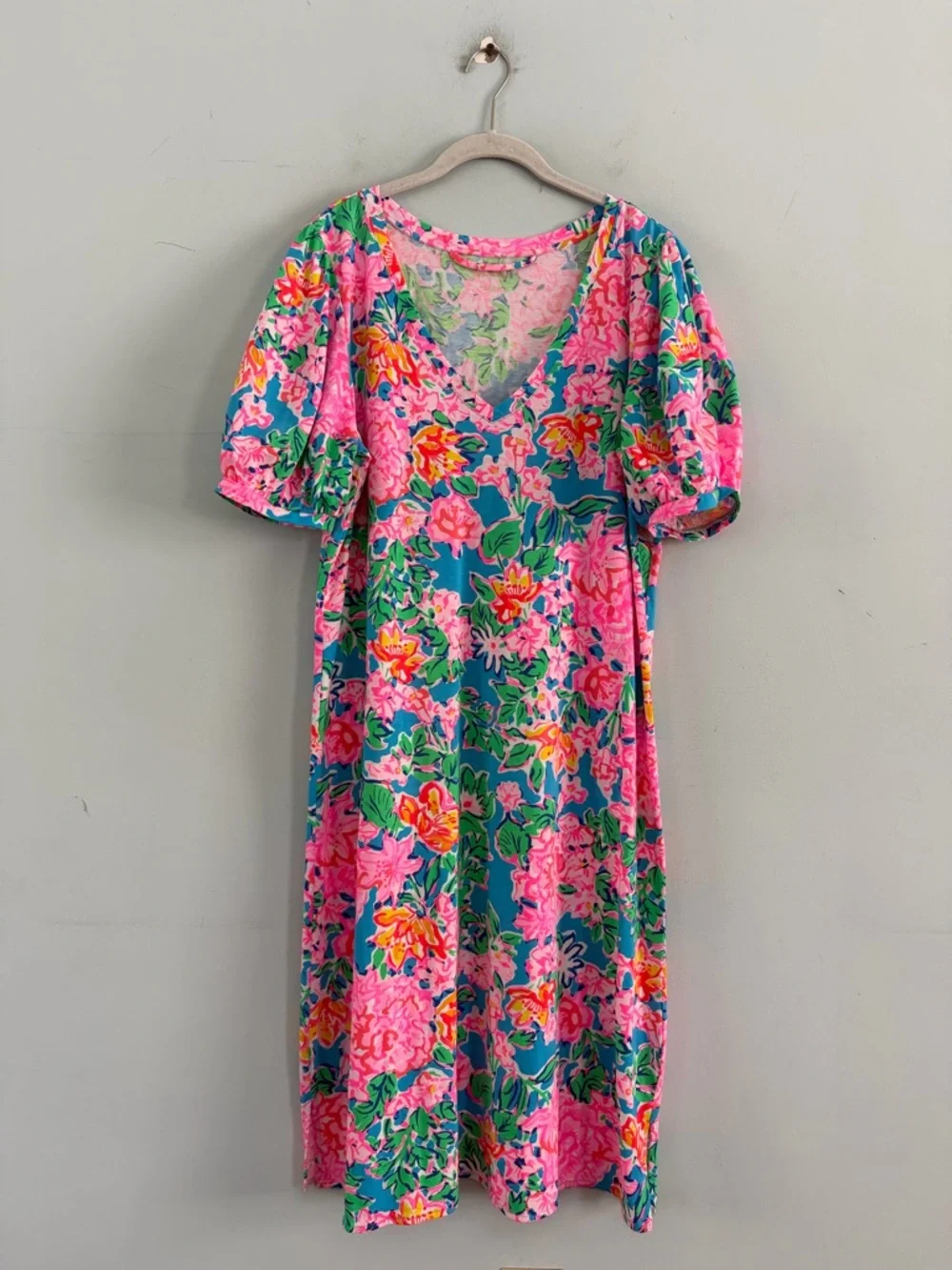 Lilly Pulitzer Isolde Rose To The Occasion Floral Puff Sleeve Knee Length Dress - Picture 2 of 6